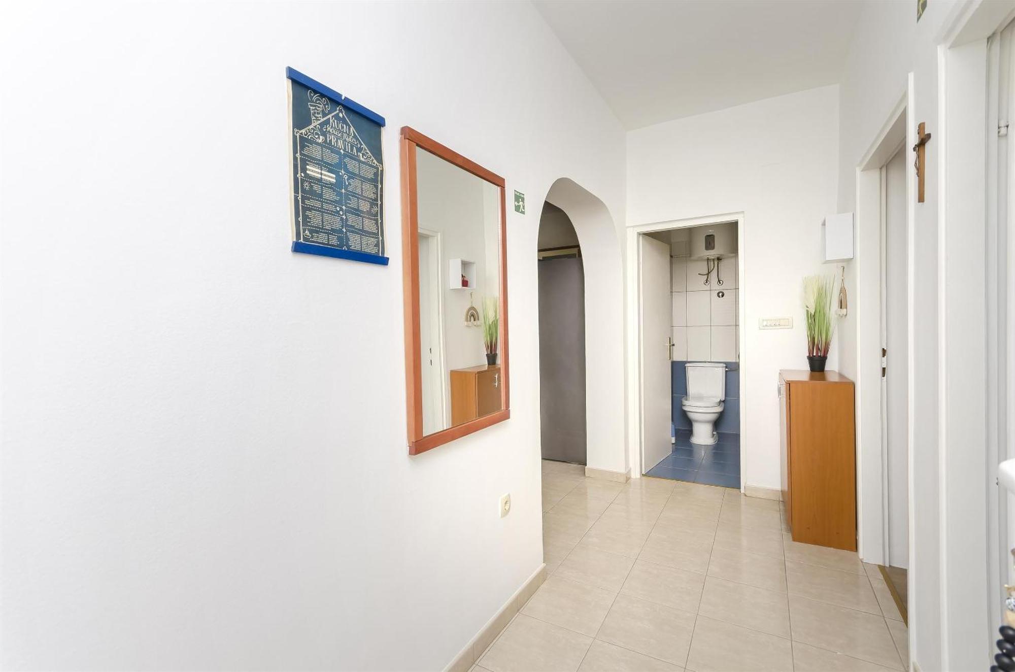 Apartment Sanja *