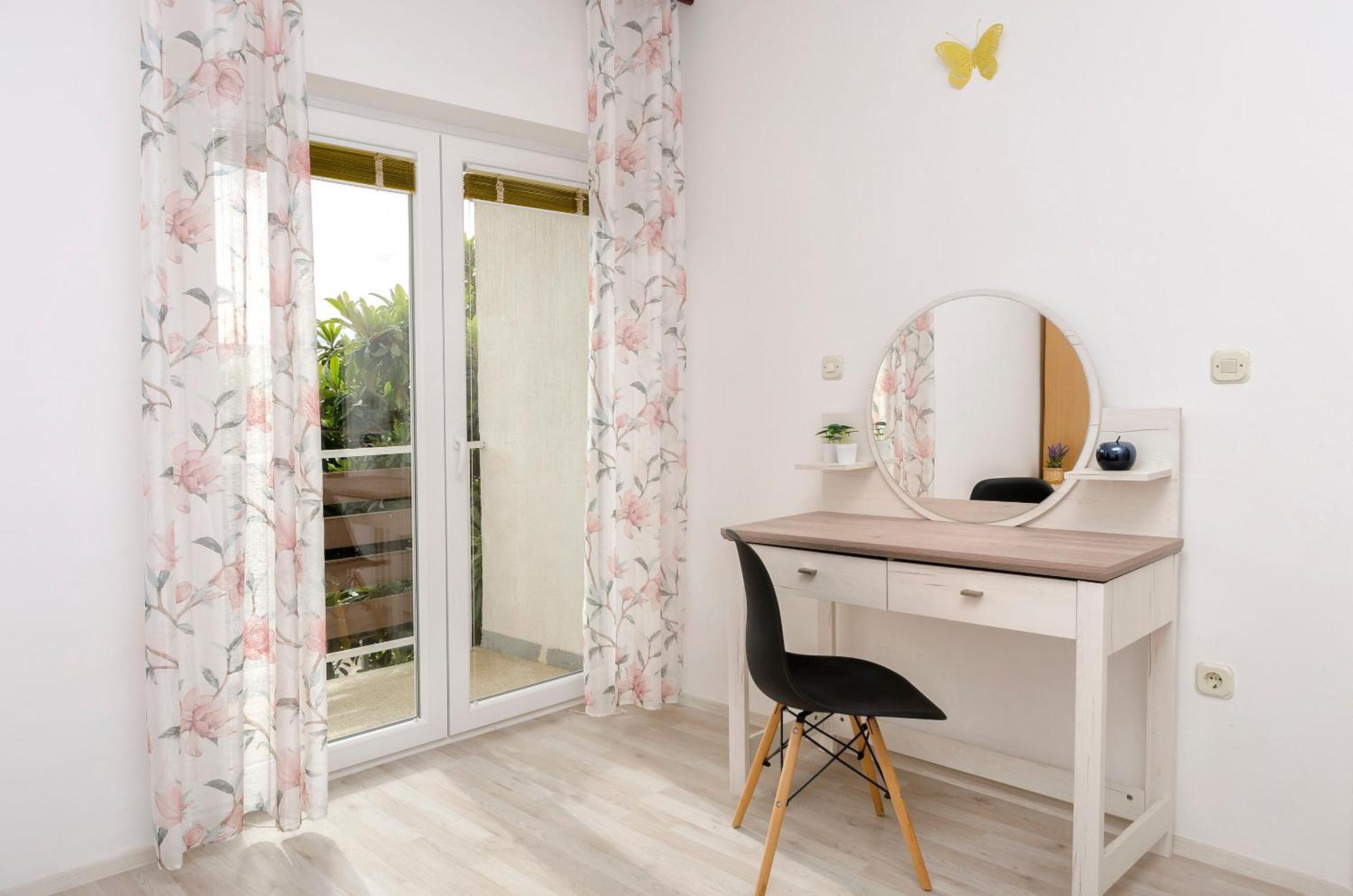 Apartment Sanja Tribunj (Sibenik-Knin)