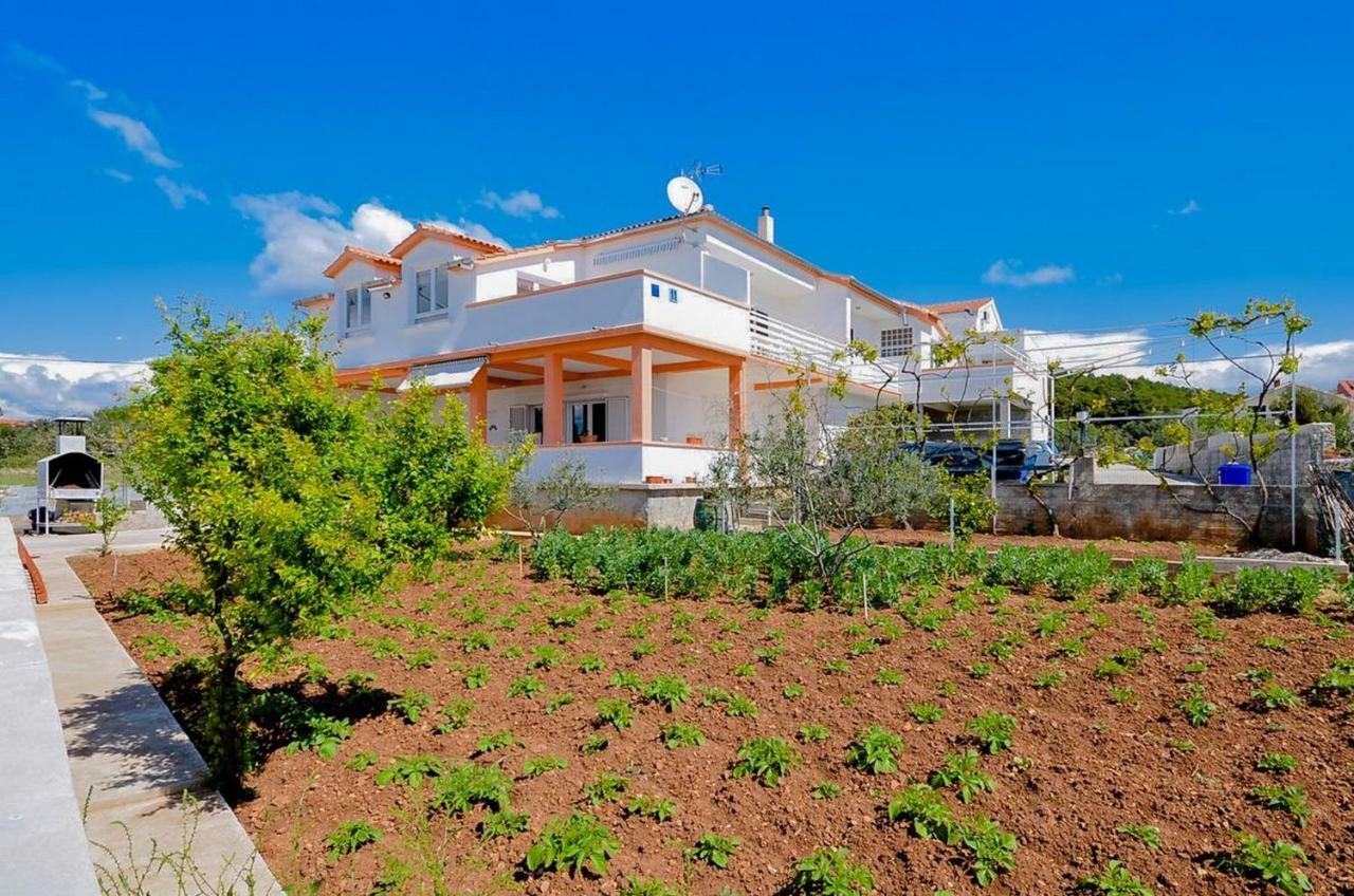 Apartment Sanja Tribunj (Sibenik-Knin)
